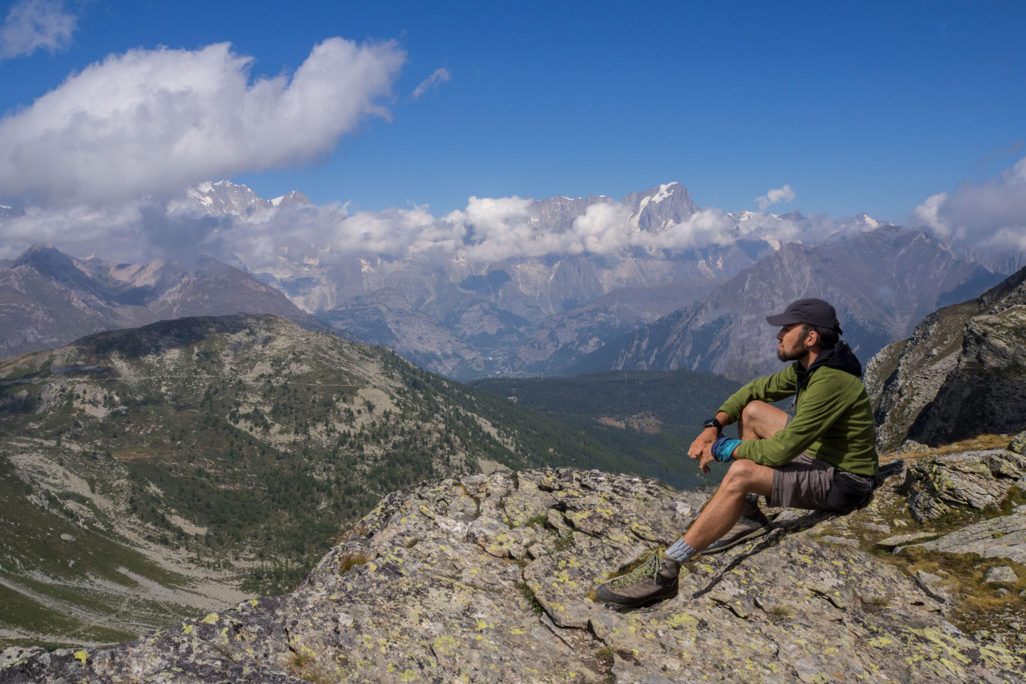 INTREKKING di Lorenzo Perotti